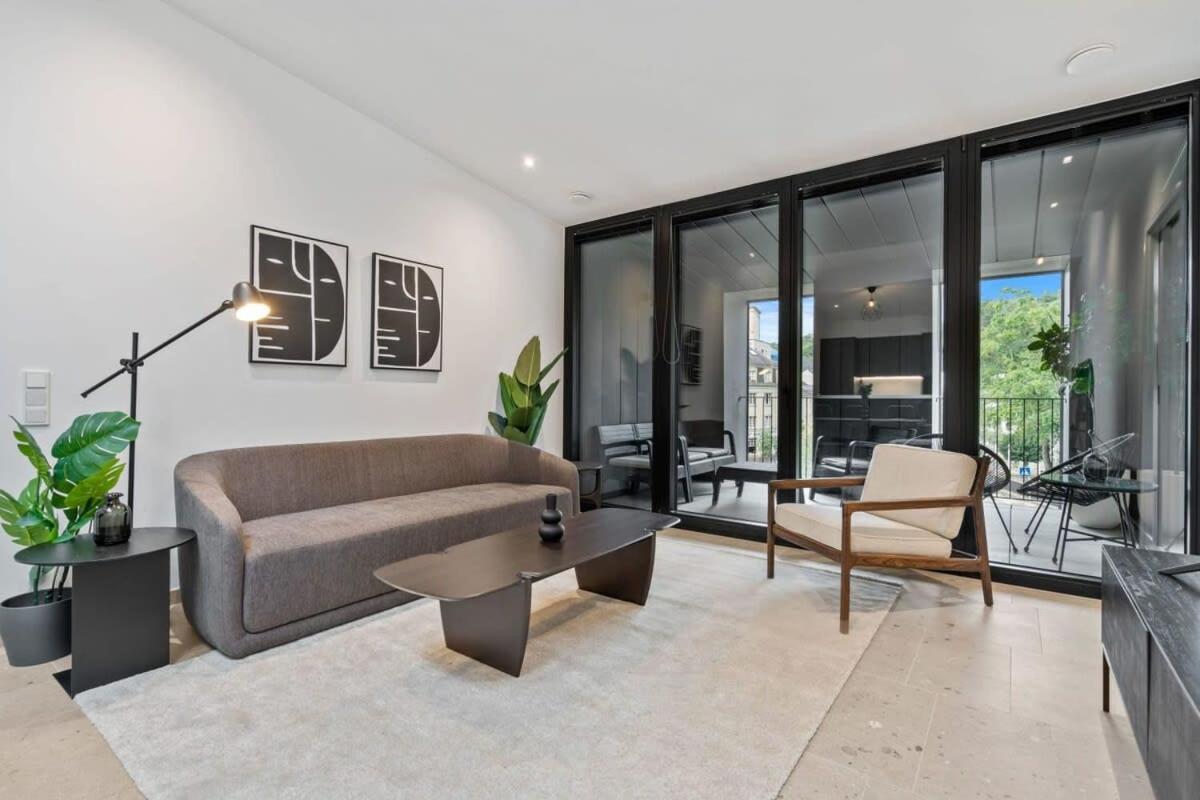 Luxurious 2Br Apt With Balcony In Luxembourg Apartment Exterior photo
